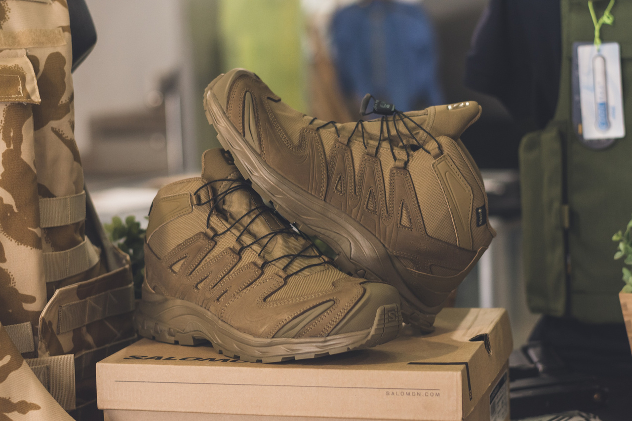 Salomon boots store special forces