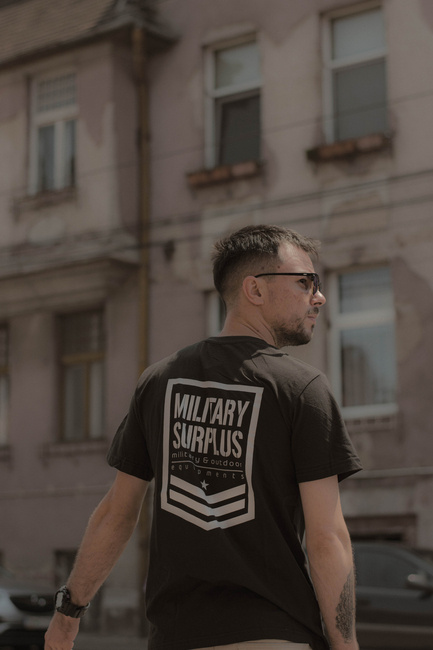 BASIC MAGNUM T-SHIRT "MILITARY SURPLUS" - BLACK