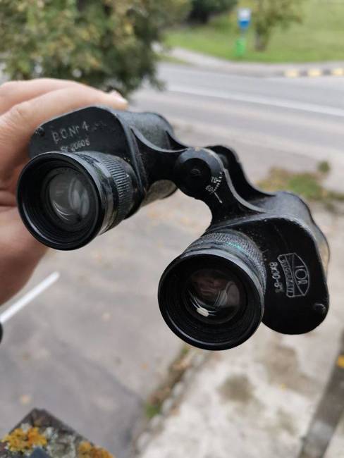 MILITARY BINOCULARS 8x30 IOR - ROMANIAN ARMY SURPLUS - NOT USABLE 