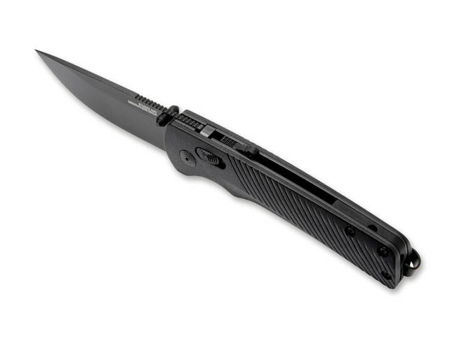 POCKET KNIFE FLASH AT URBAN BLACKOUT - SOG