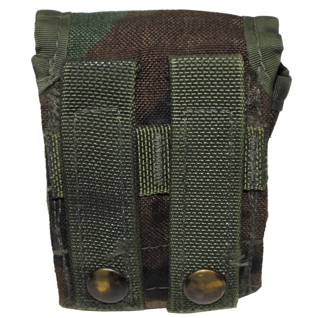 US bag for grenade, "MOLLE", woodl., orig. used 7 cm, depth: 4,5 cm, height: 18 cm