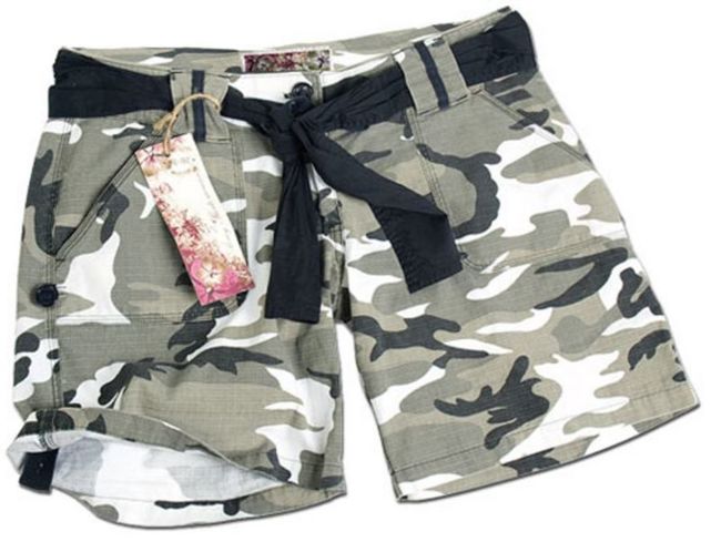 Urban ARMY SHORTS WOMAN