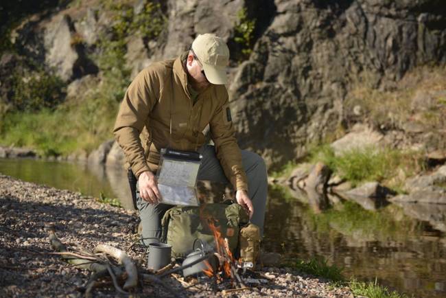 WOLFHOUND JACKET - CLIMASHIELD® APEX™ INSULATION - Helikon-Tex® - TAIGA GREEN