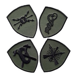 EMBLEMA SEMN DE ARMA MANECA SCUT - FORTE PENTRU OPERATII SPECIALE - BRODATA PE SUPORT KAKI CU FIR NEGRU