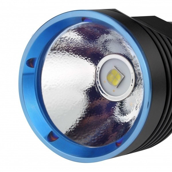  Lanterna Olight R50 Seeker