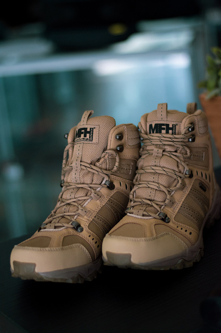 GHETE COMBAT -  "TACTICAL" - MFH® Professional - COYOTE TAN