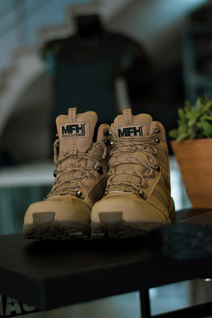 GHETE COMBAT -  "TACTICAL" - MFH® Professional - COYOTE TAN