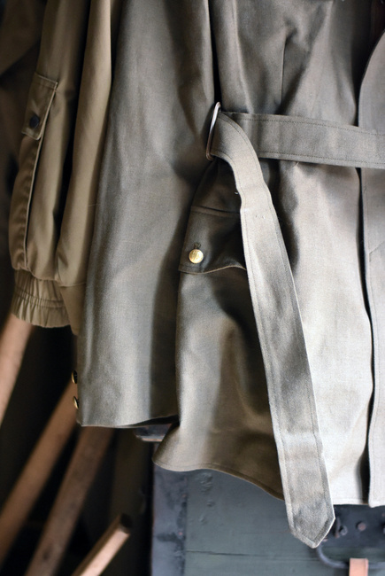 Jacheta de uniforma si 2 perechi de pantaloni - Surplus militar românesc - Maro/Oliv - Ca Noi
