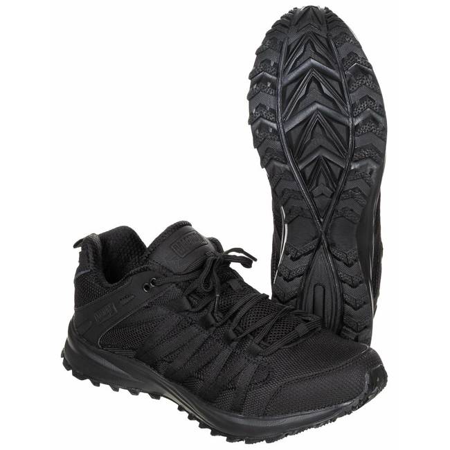 Pantofi sport - MAGNUM - "Storm Trail Lite" - NEGRU